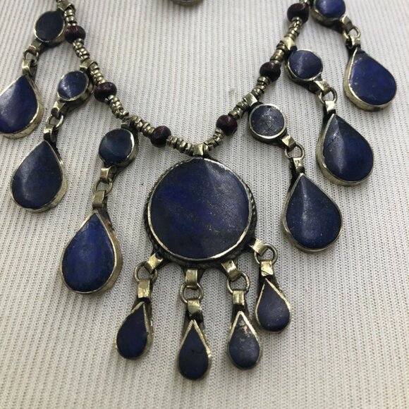 Two Layers Tribal Stones Vintage Necklace, Afghan Metal and Wooden Beaded Chain - Picture 3 of 8